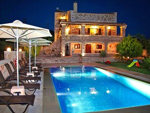 Exterior - Cretan Villa Near Beach for 10 (Platanias)