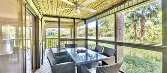 Centrally Located 2BR/2Bath Villa in Kiawah Island, SC --
5 min from the Beach!