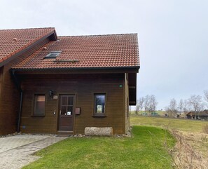 House | Exterior - Holiday Home in Hasselfelde Near Selketalbahn (Oberharz am Brocken)