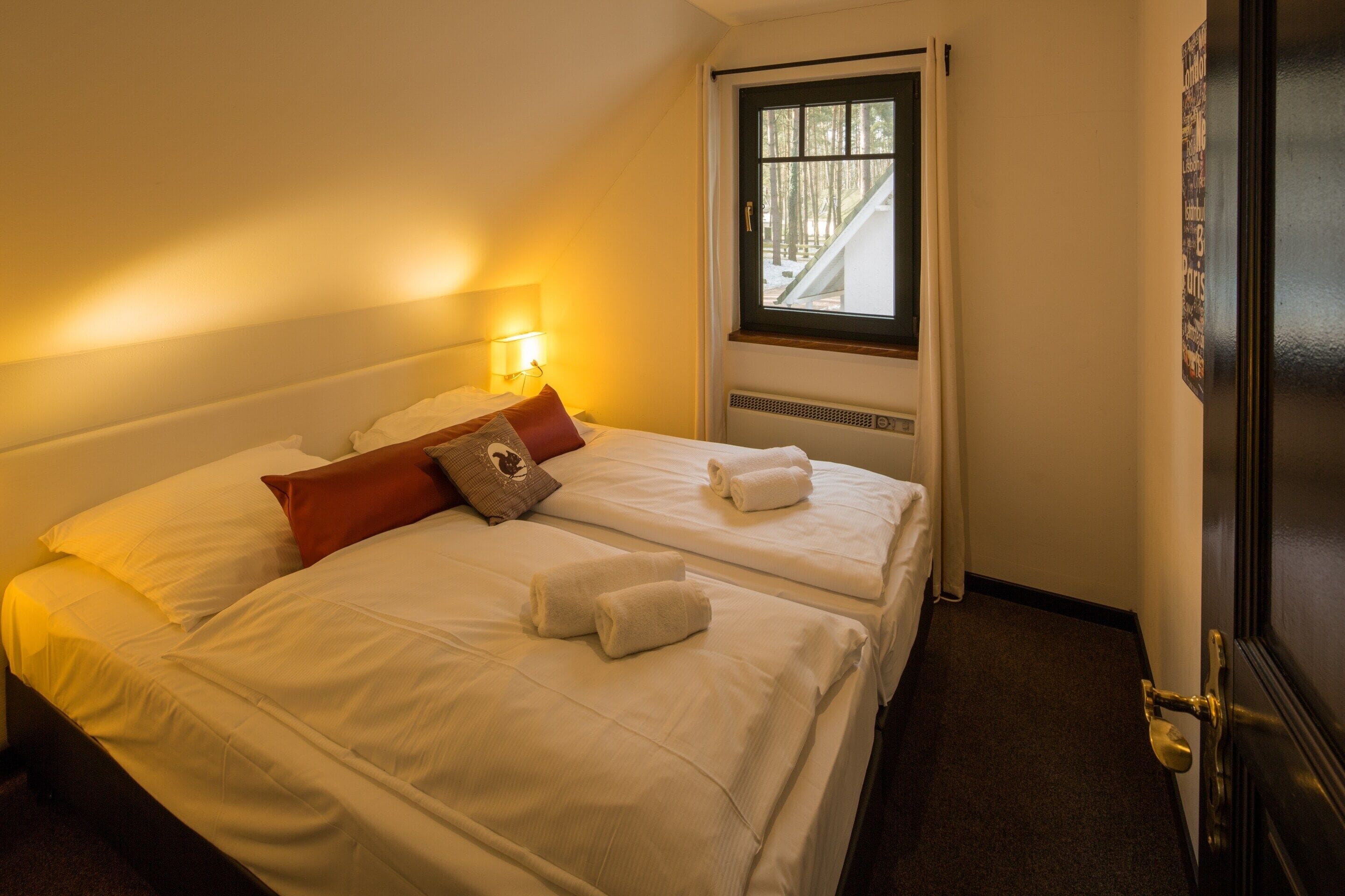 House | 2 bedrooms, individually furnished