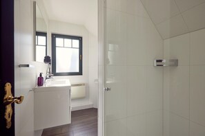 House | Bathroom | Towels