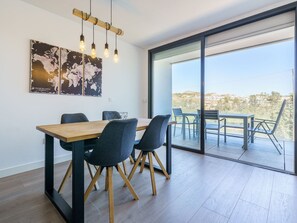 Apartment | Dining - Modern Apartment With Lake Views (Mijas)