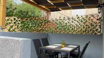 House | Balcony
