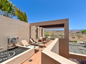 Bungalow | Exterior - Bungalow With Communal Pool in Playa del Ingles (San Bartolomé de Tirajana)