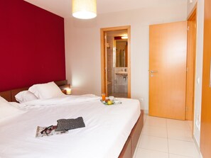 1 bedroom - Bungalow With Communal Pool in Playa del Ingles (San Bartolomé de Tirajana)