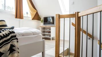 Apartment | 2 bedrooms, individually furnished