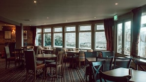 Interior - The Wheatsheaf Hotel (Corbridge)
