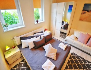 Departamento | 1 habitación, muebles diferentes y ropa de cama