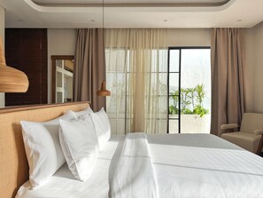 Vila Deluks, 4 kamar tidur, kolam renang pribadi, pemandangan kolam renang | 4 kamar tidur, seprai premium, selimut bulu angsa, dan busa memori