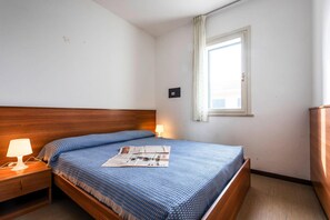 Apartamento | 2 dormitorios y mobiliario individual