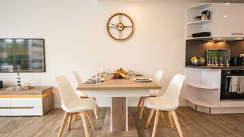 House | Dining