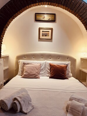 1 chambre, fer et planche à repasser, lit parapluie, Wi-Fi gratuit