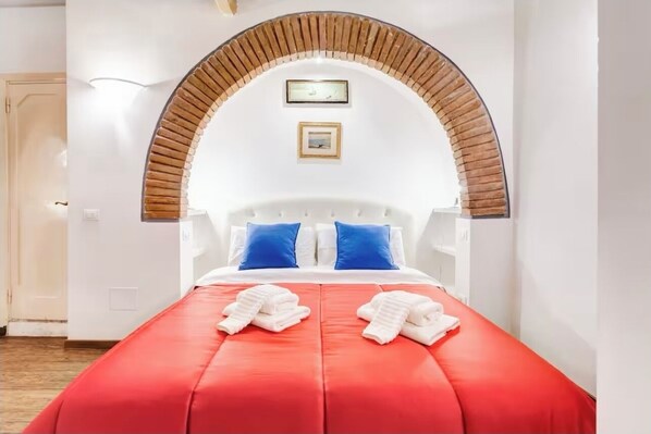 1 bedroom, iron/ironing board, travel crib, free WiFi - Loft in Rome Termini-Colosseum (Roma)