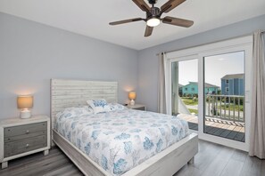 4 Schlafzimmer, Bügeleisen/Bügelbrett, Internetzugang, Bettwäsche