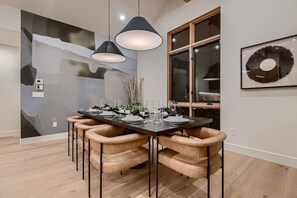 Casa, 6 camere da letto | Cucina privata | Frigorifero, forno, macchina per tè/caffè, bollitore elettrico