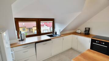 Apartment | Eigene Küche | Hochstuhl