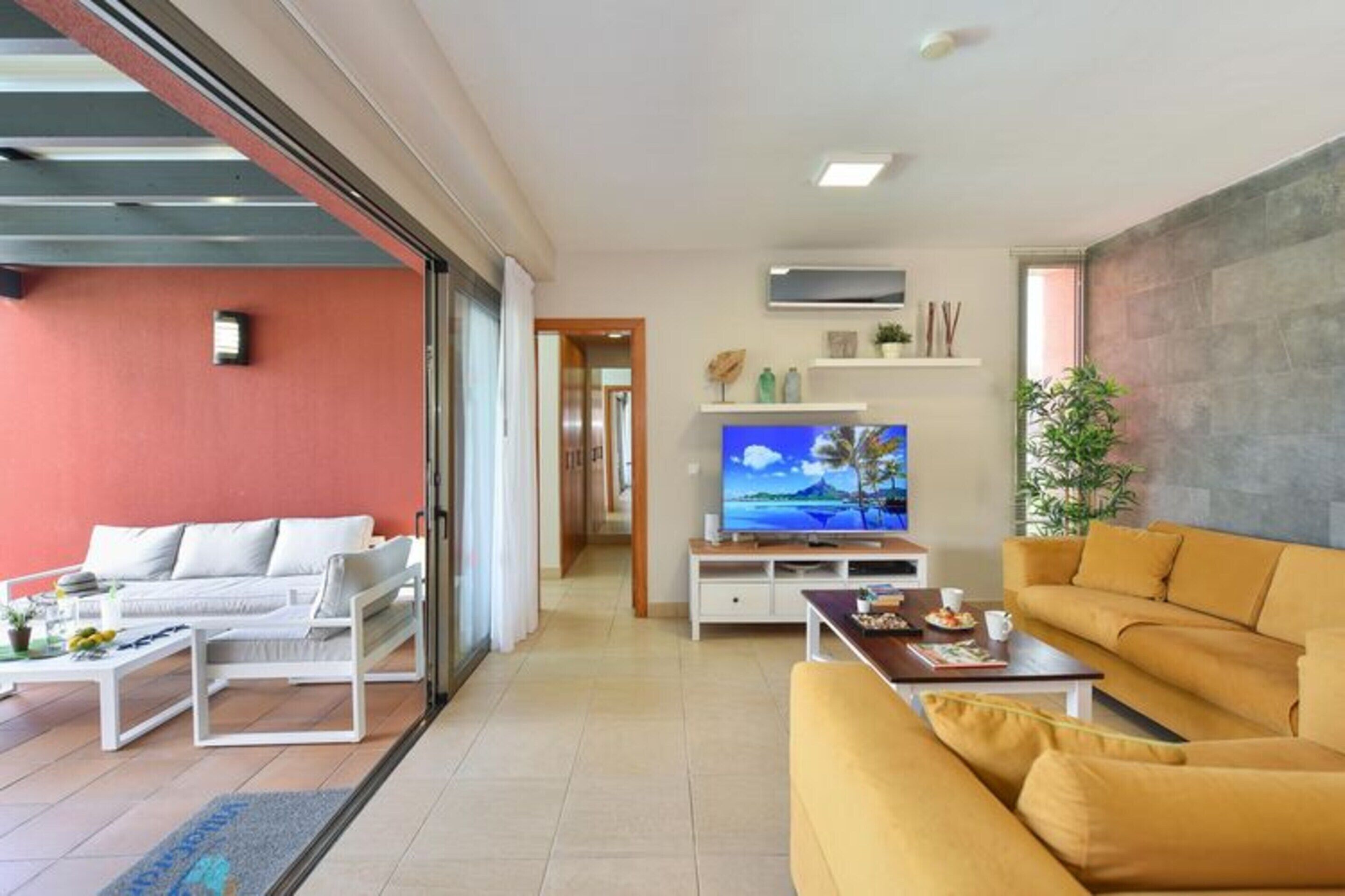 Villa | Living area