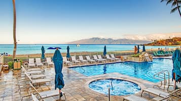 Una piscina riscaldata