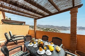 House | Dining - Picturesque Holiday Base in La Herradura (Almunecar)