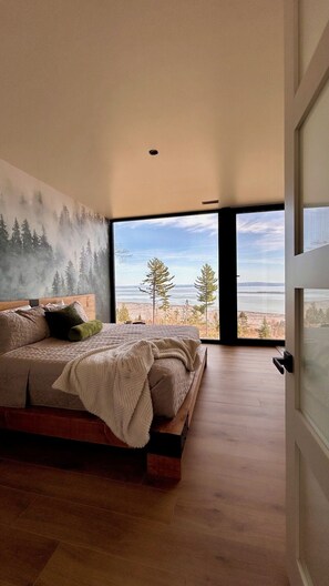 4 Schlafzimmer, Schreibtisch, Bügeleisen/Bügelbrett, kostenloses WLAN