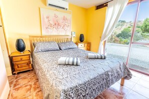 Baita | 4 camere, ferro/asse da stiro, Wi-Fi gratuito, lenzuola