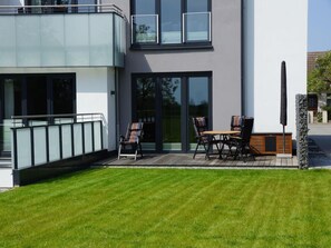 Apartment | Garden