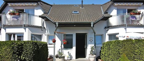 Apartment | Exterior