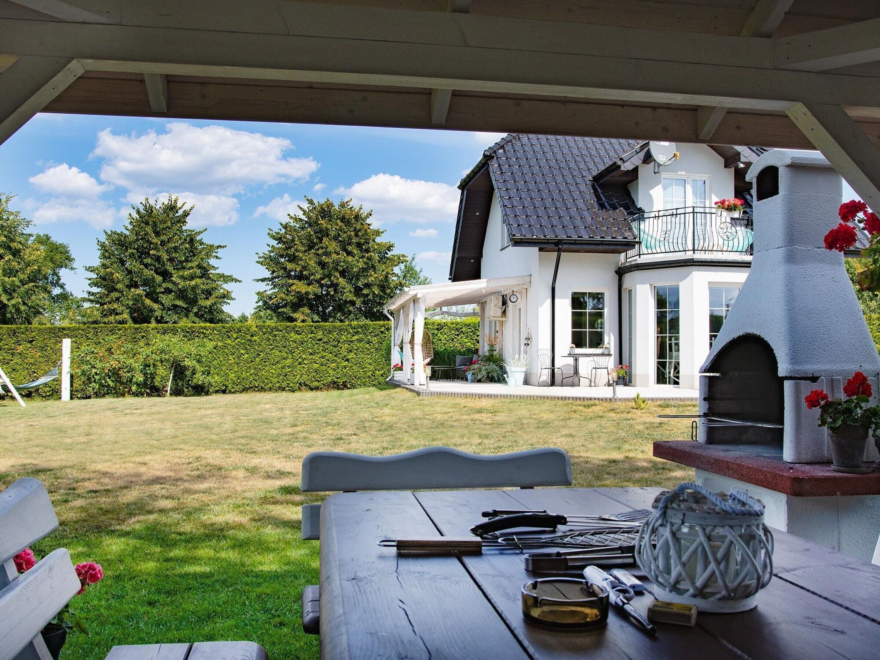 Villa | Dining