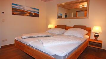 House | 4 bedrooms, individually furnished