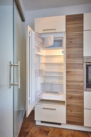 Classic-Apartment, 2 Schlafzimmer, Erdgeschoss | Eigene Küche