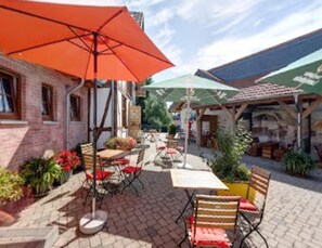House | Balcony - Ferienhaus an der Wiese, Tanne (Oberharz am Brocken)