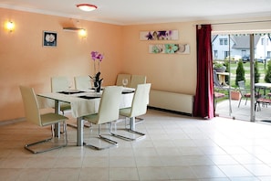 House | Dining - Ferienhauser am Kummerower See, Verchen (Verchen)