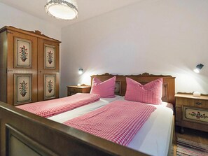 Apartment | 2 bedrooms, bed sheets - Apartment in Neuschonau Near Treetop Path (Neuschoenau)