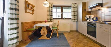 Apartment | Private kitchen | Toaster, high chair
