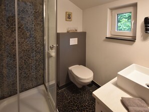House | Bathroom - Cottage in Germany With Sun Terrace & BBQ (Berlingen)