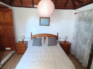 1 bedroom, individually furnished