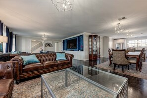 Smart TV, fireplace, video games, books