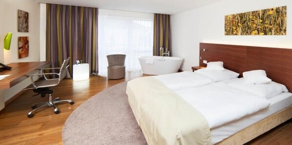 Standard Double Room | Soundproofing, free WiFi - UNO Hotel Wolfsburg Sandkamp (Wolfsburg)