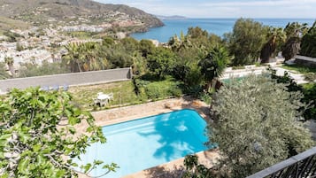 Villa | Pool | Indoor pool, outdoor pool