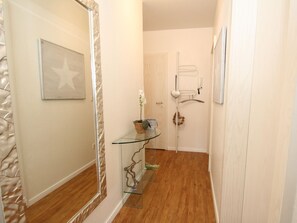 Apartment | Bathroom