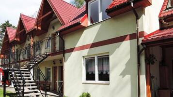 House | Bahagian luar