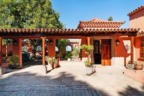 House | Exterior - Villa Mansion Bandama With Pool in Santa Brigida (Santa Brigida)