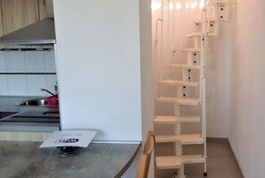 Interior - Apartment in Starigrad With Terrace (Starigrad)