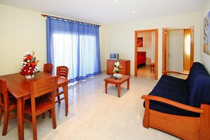 Apartment | Dining - Apartments Daniel and Nuria, Roses (Roses)