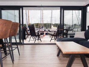 行動屋 | 用餐區