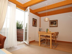 Apartment | Dining - Appartementhaus auf Pellworm (Pellworm)