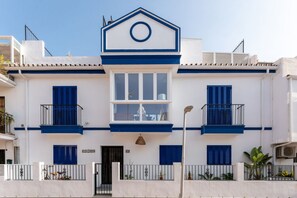 House | Exterior - Spacious Holiday Home in Malaga With Pool (Málaga)