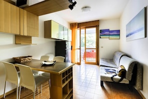 Apartment | Living room