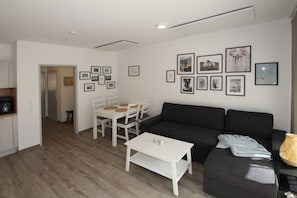 Apartment | Living room - Ferienwohnung in Ruhiger Lage in Dornumersiel (Dornum)