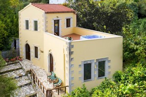 House | Exterior - Charming Holiday Home in Maheri (Apokoronas)
